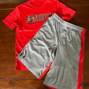 Boys Underarmour Outfit Size Youth Large Red/Gray